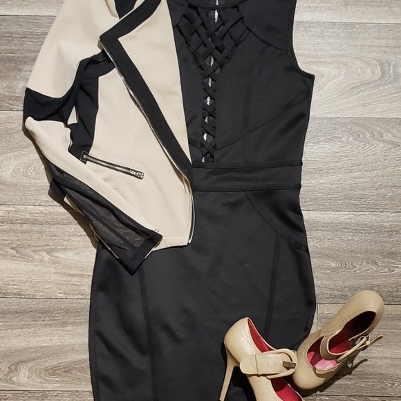 LATTICE BODYCON MINI BLACK DRESS - Picture 5 of 11